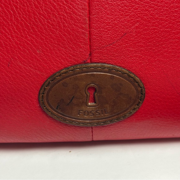 Fossil Red Leather Crossbody Bag with Exterior Pockets Y2K - Picture 5 of 13